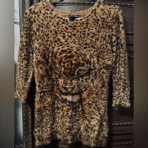 Unique Lauren Michelle sweater